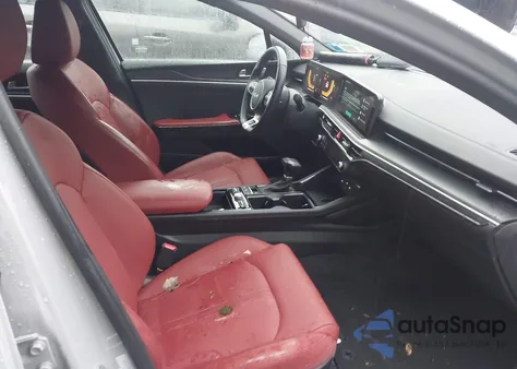 2025 Kia K5 Gt-Line z USA, uszkodzony, nr VIN KNAG64J74S5325835